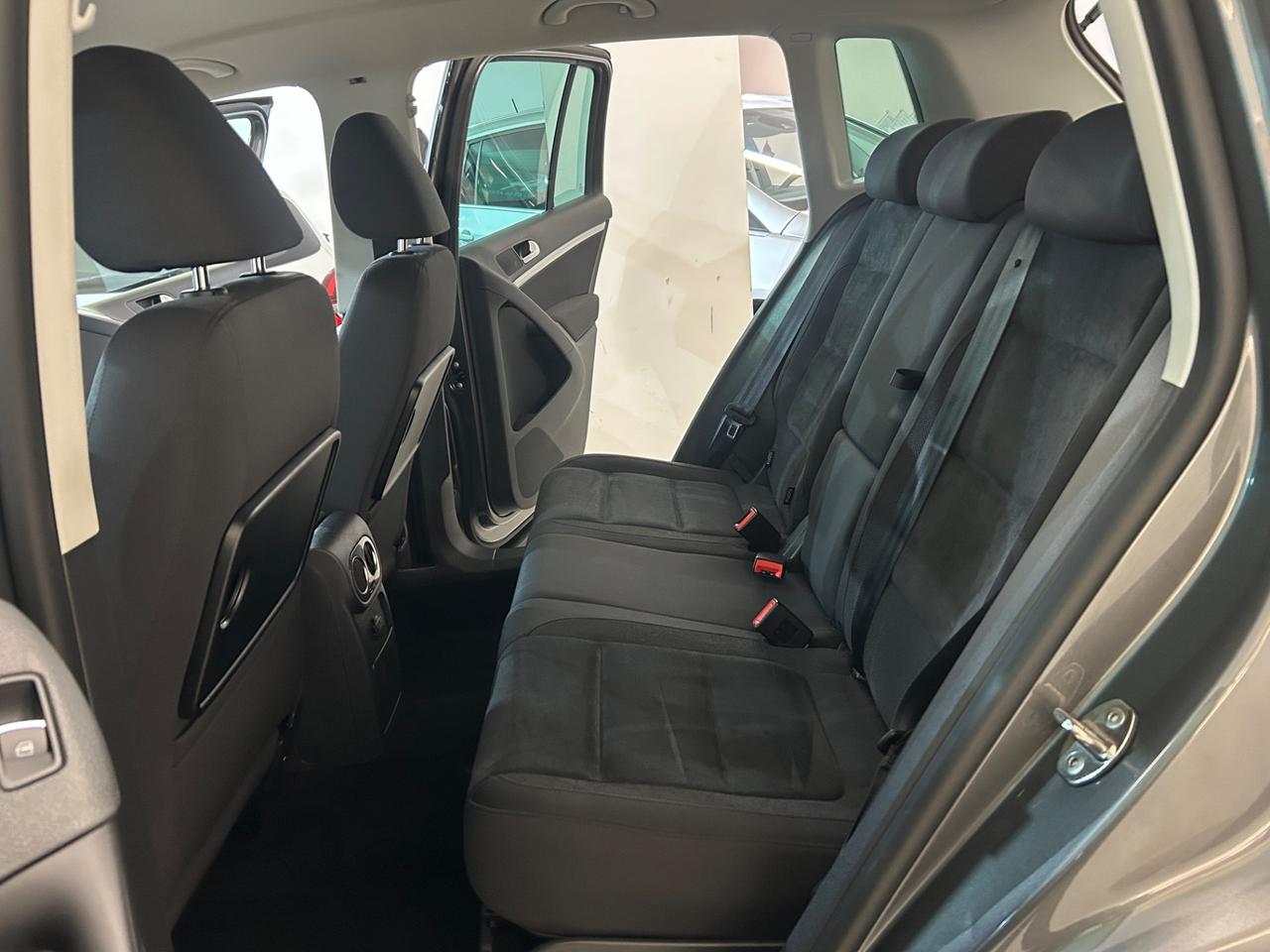 Volkswagen Tiguan 2.0 TDI 140CV 4MOTION DSG