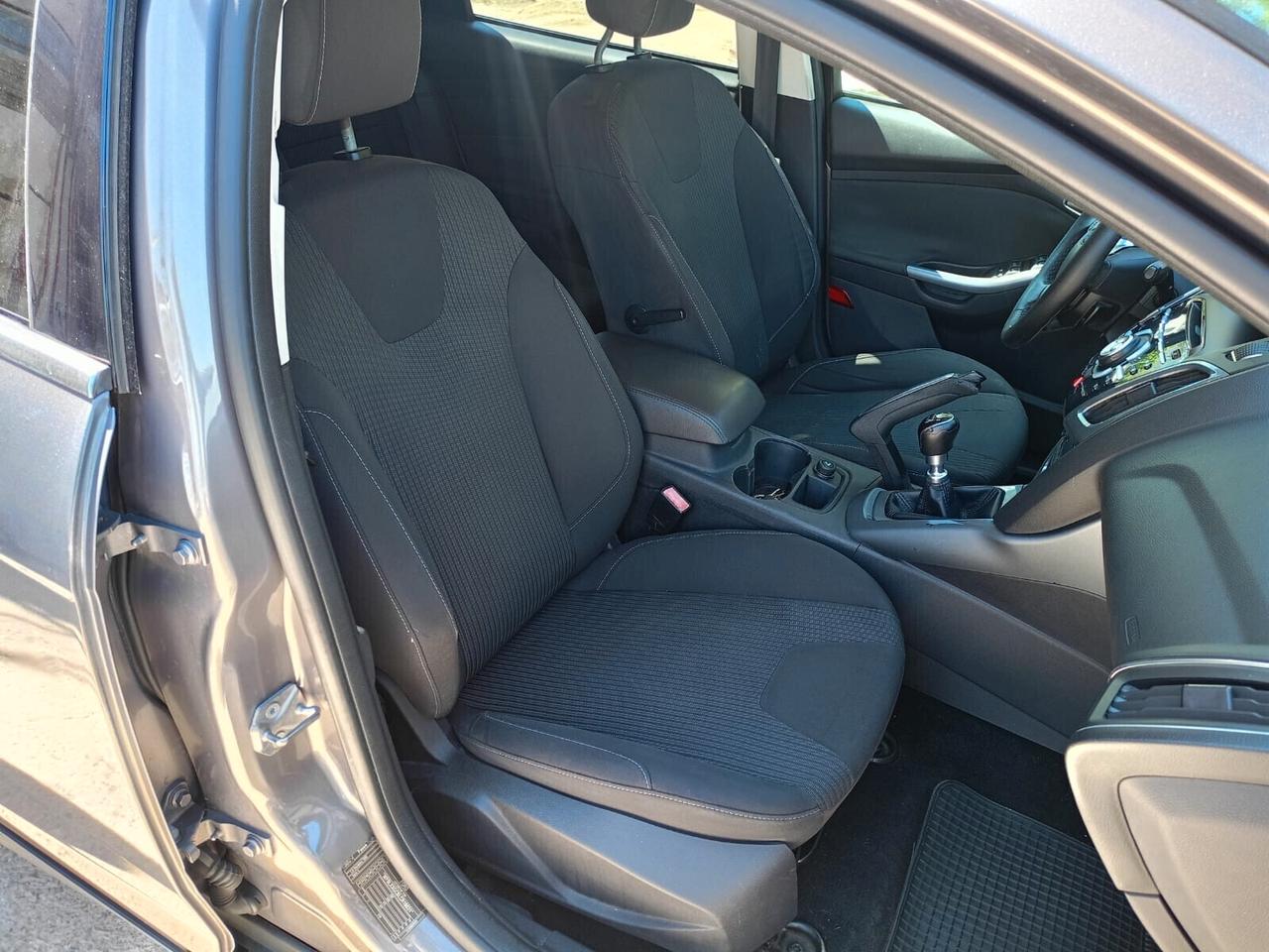 Ford Focus 1.6 TDCi 115 CV SW Titanium