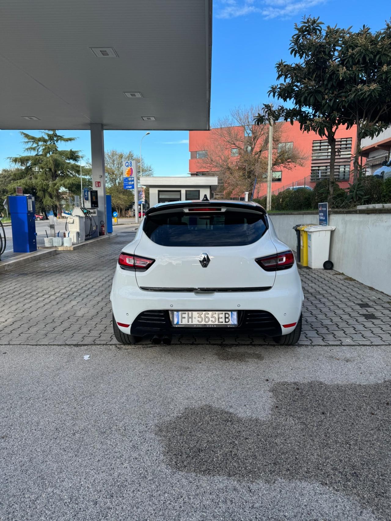 Renault Clio dCi 8V 90 CV NEOPATENTATI