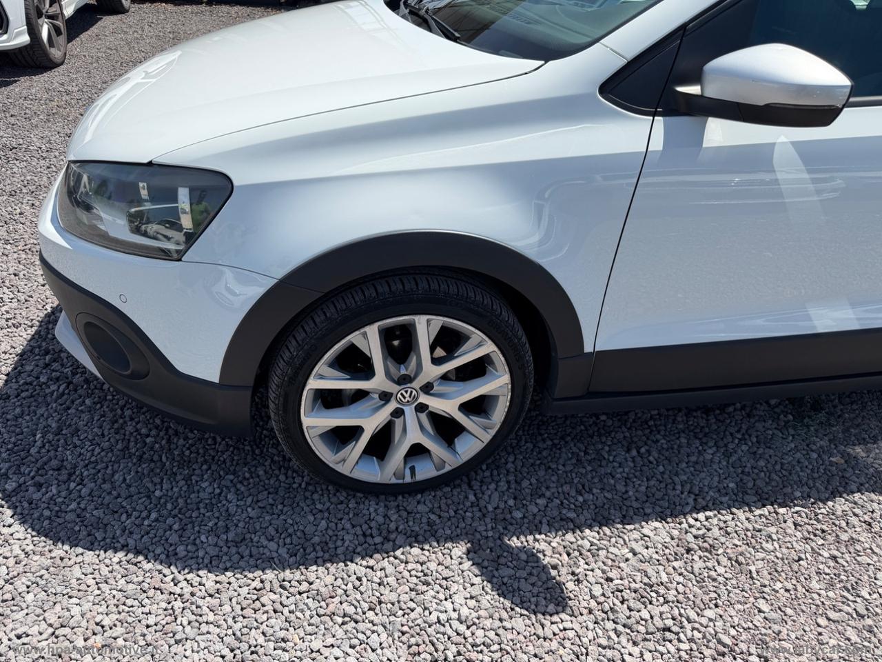 VOLKSWAGEN Polo Cross 1.4 TDI DSG BlueMotion Tech.