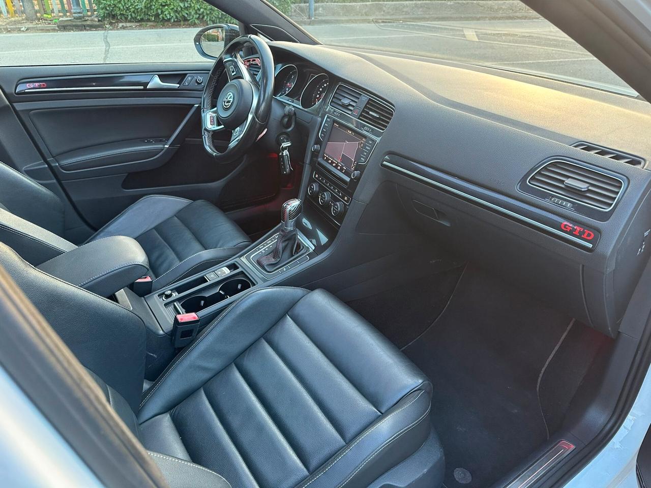 Volkswagen Golf GTD 2.0 TDI DSG 5p. BlueMotion Technology