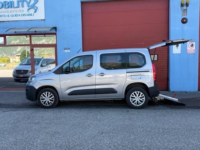 Fiat Doblò 1.5 BlueHdi 102 CV - Auto per disabili