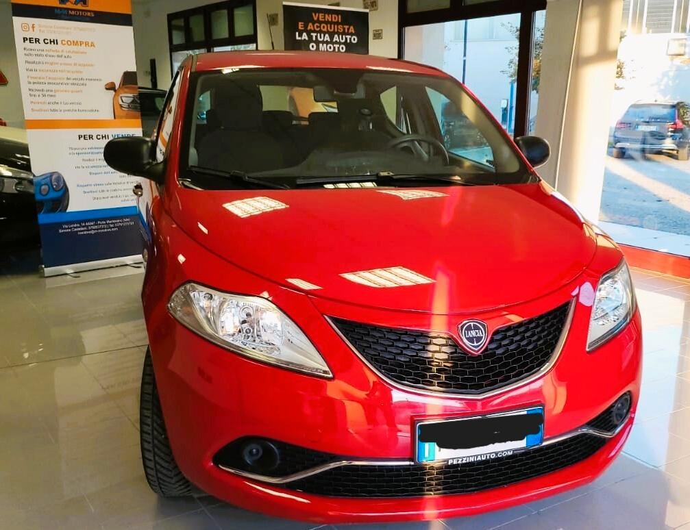 Lancia Ypsilon 1.2 69 CV 5 porte GPL ELEFANTINO BLU