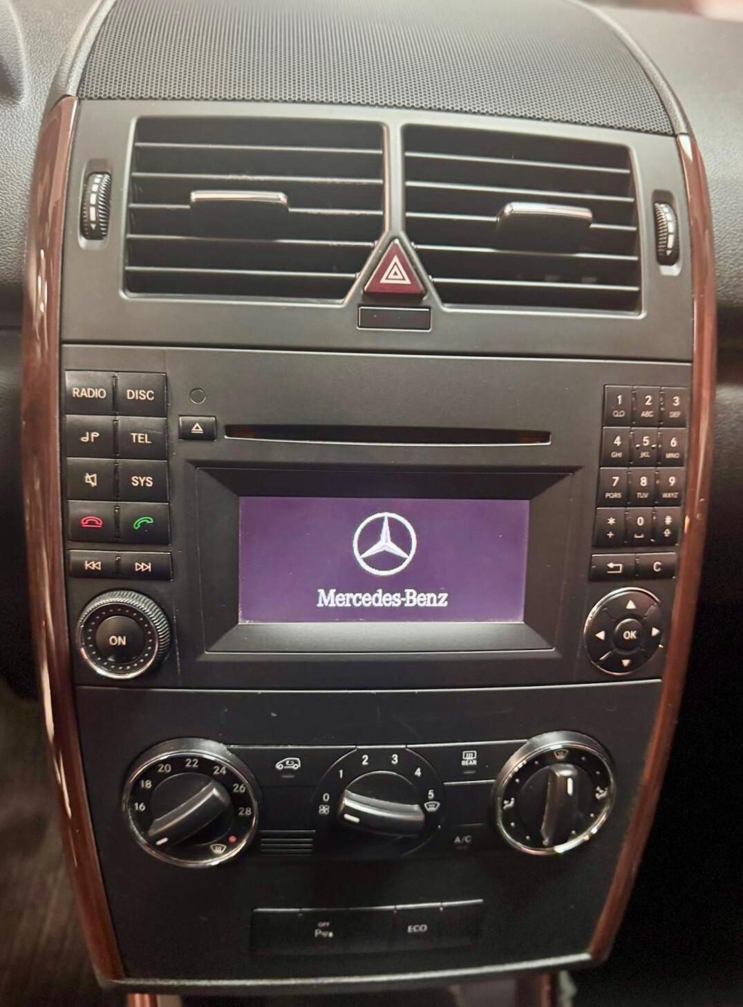 Mercedes-benz A 160 benzina €5 OK NEOPATENTATI solo 75.000km!!!