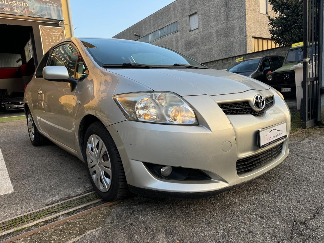 Toyota Auris 2.0 D-4D DPF 3 porte Sol