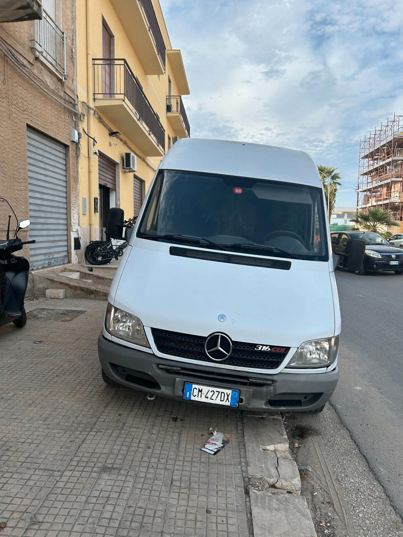 Mercedes Benz