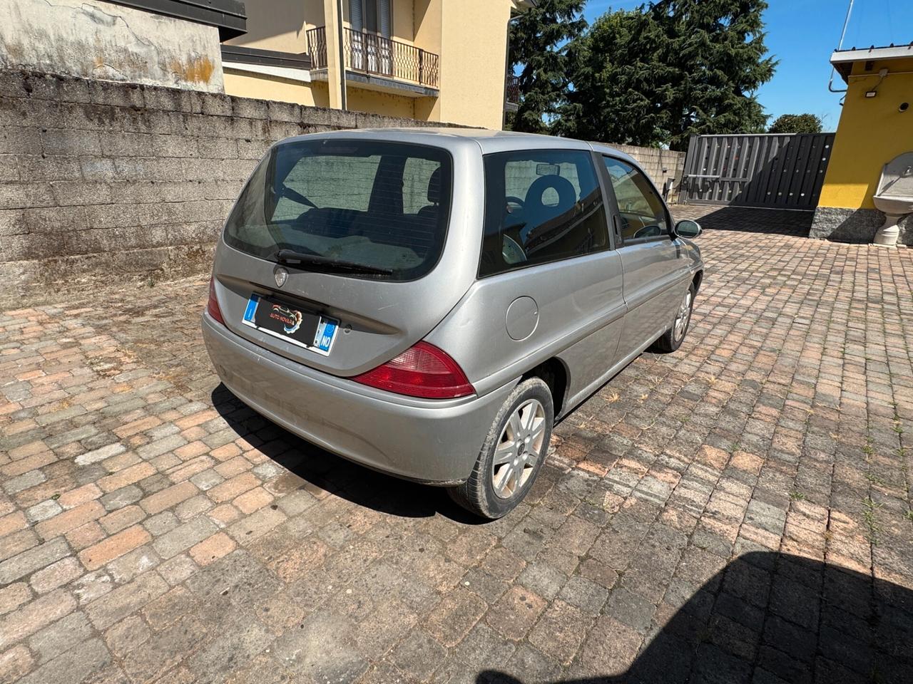 Lancia Y 1.2i cat Elefantino Blu