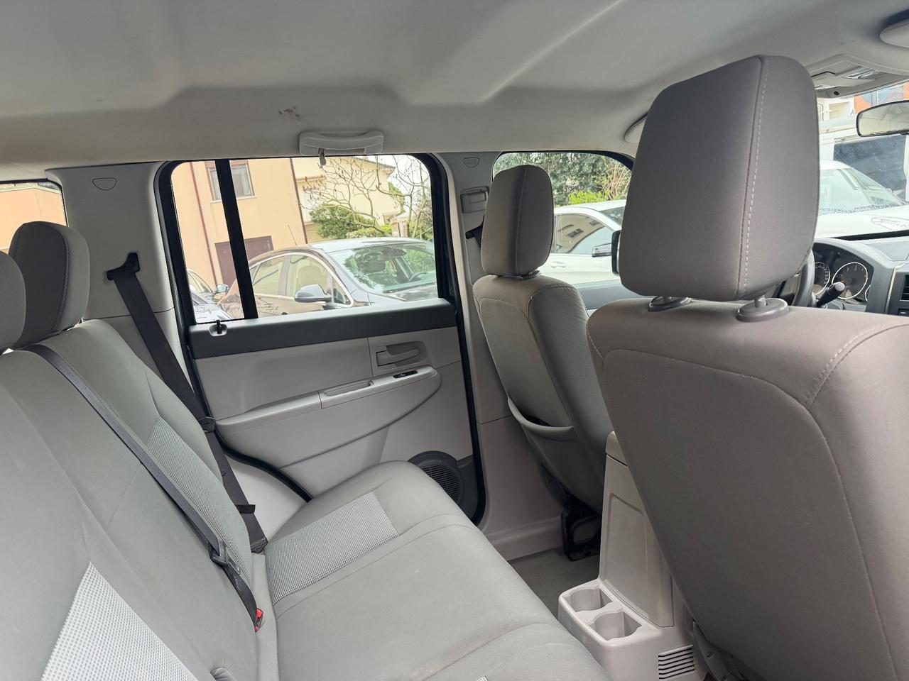 Jeep Cherokee 4x4 con ridotte 2.8 CRD Limited-Gancio Traino-