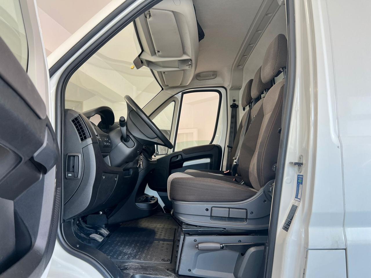 Peugeot Boxer 330 2.2 BlueHDi 140 S&S PM-TM Furgone