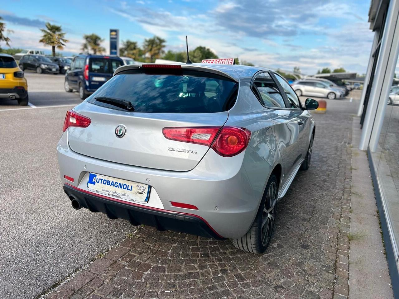 Alfa Romeo Giulietta SPORT 1.4 Turbo 6mt PACK CARBON VELOCE