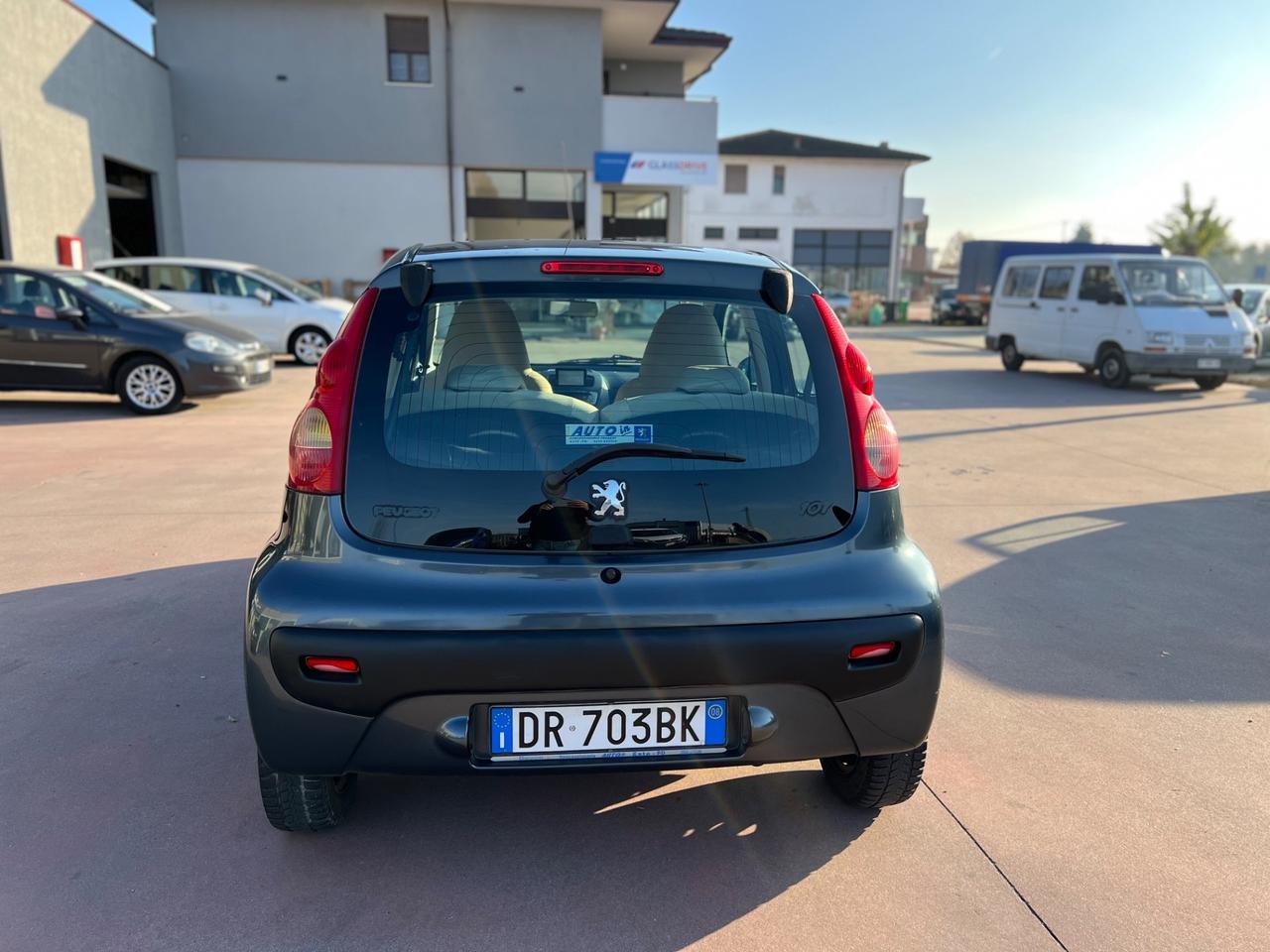 Peugeot 107 1.0 68CV 5p. Sweet Years