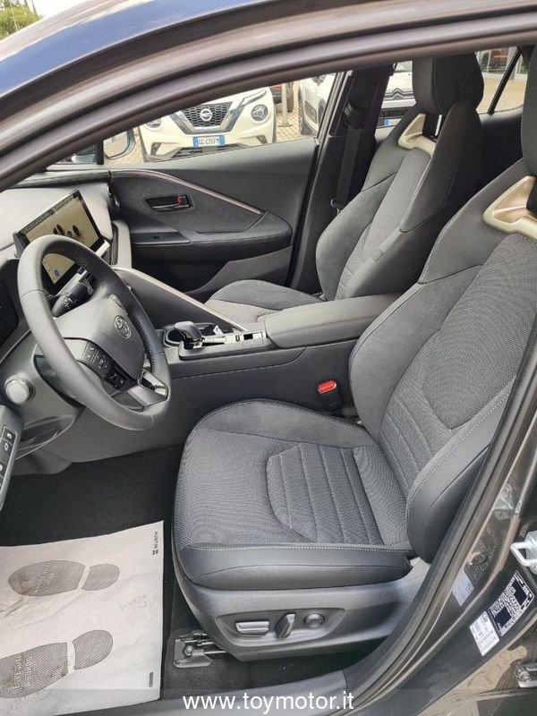 Toyota C-HR (2023-) 1.8 HV Lounge