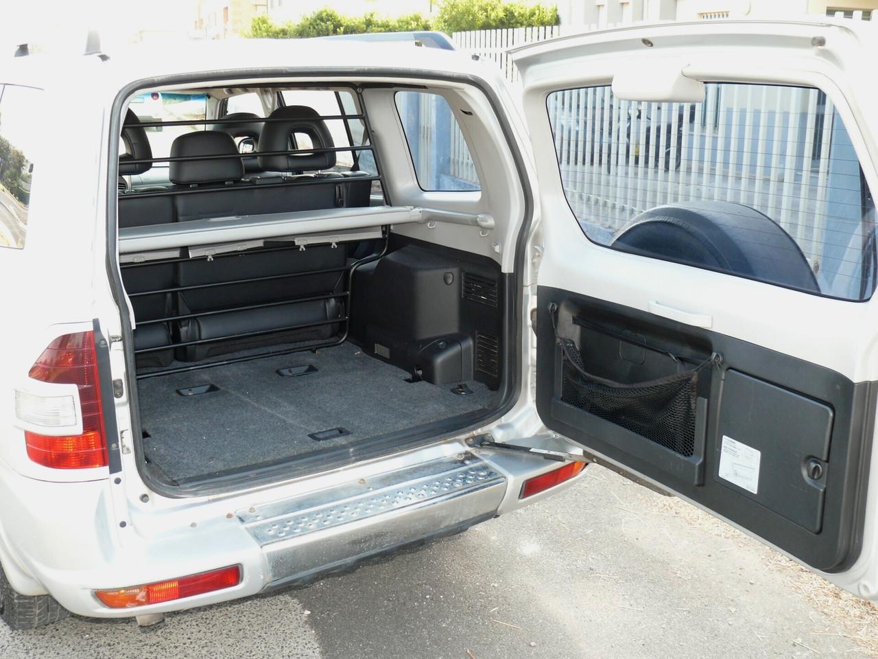 Mitsubishi Pajero 3.2 16V DI-D 5p. GLS2 Autocarro