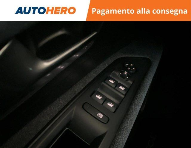 PEUGEOT 3008 BlueHDi 130 S&S EAT8 Business