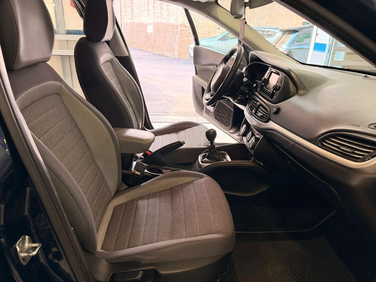Fiat Tipo 1.6 Mjt S&S 5 porte Lounge
