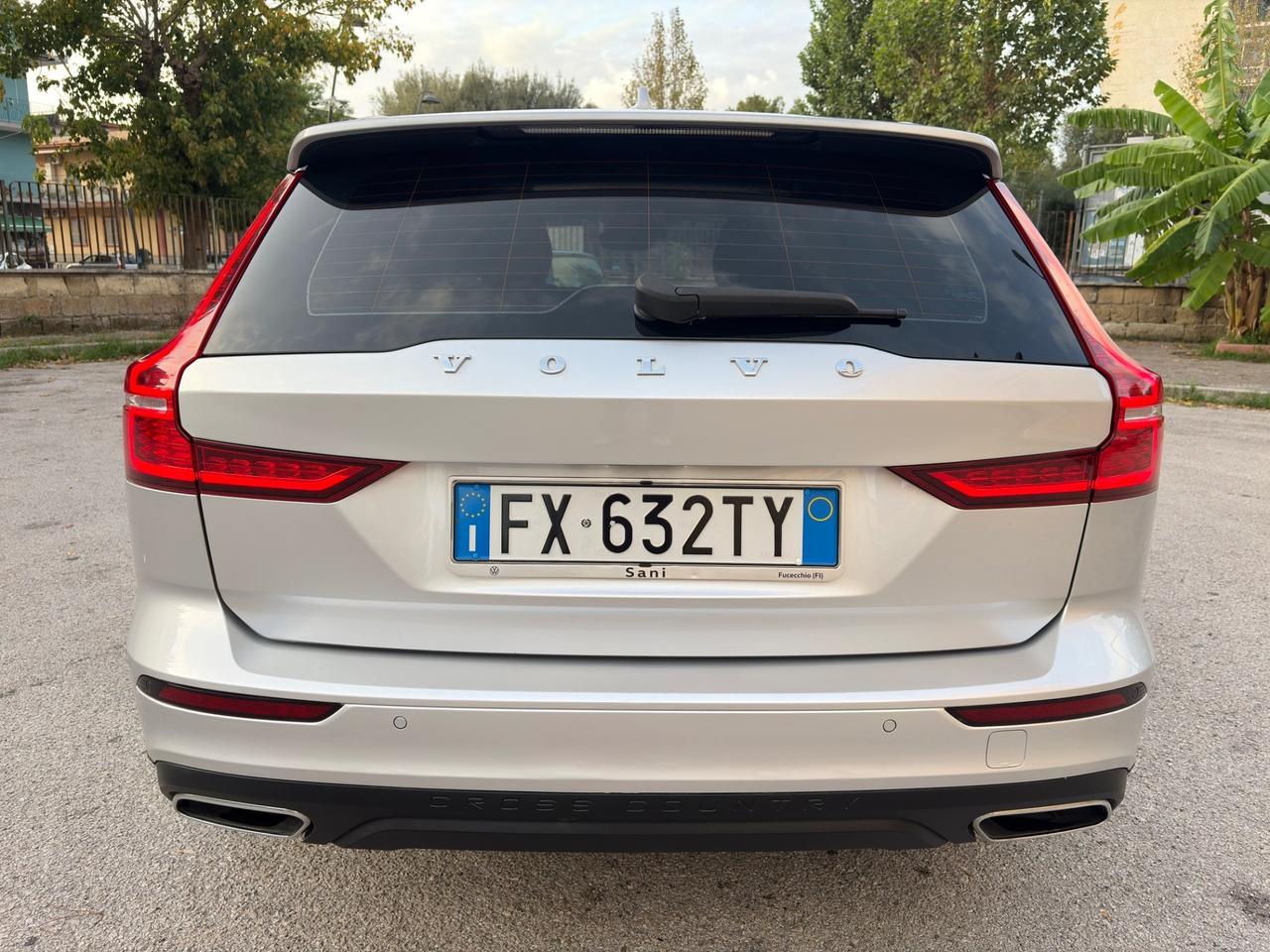 Volvo V60 Cross Country 4WD automatico