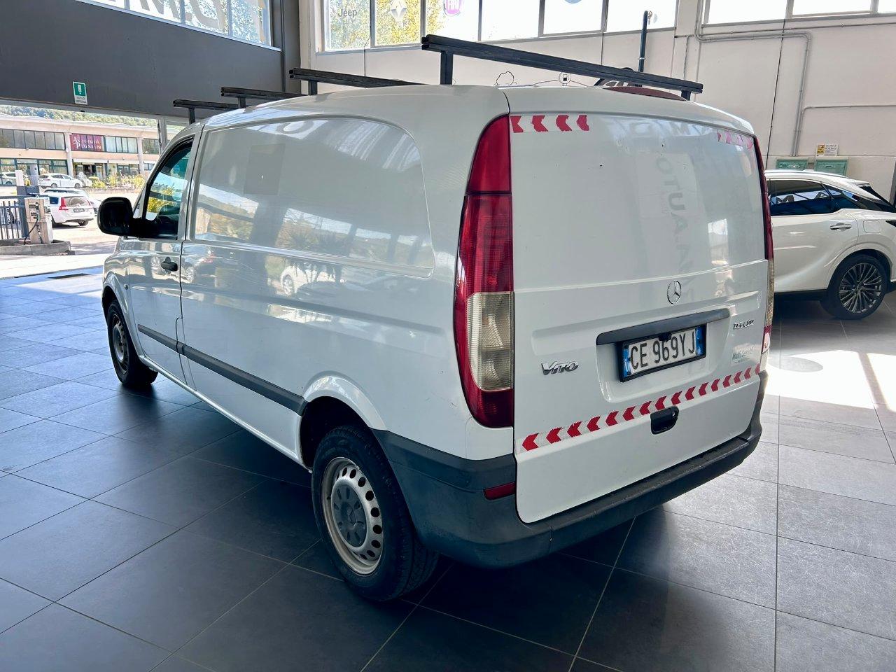 MERCEDES Vito 115 cdi compact