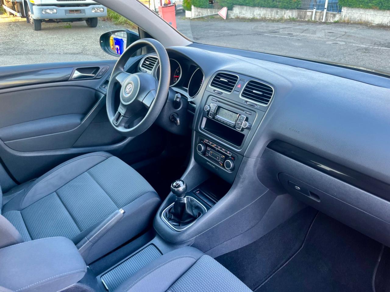 Vw Golf 1.2benzina 2011 98.000km perfetta per neopatentati