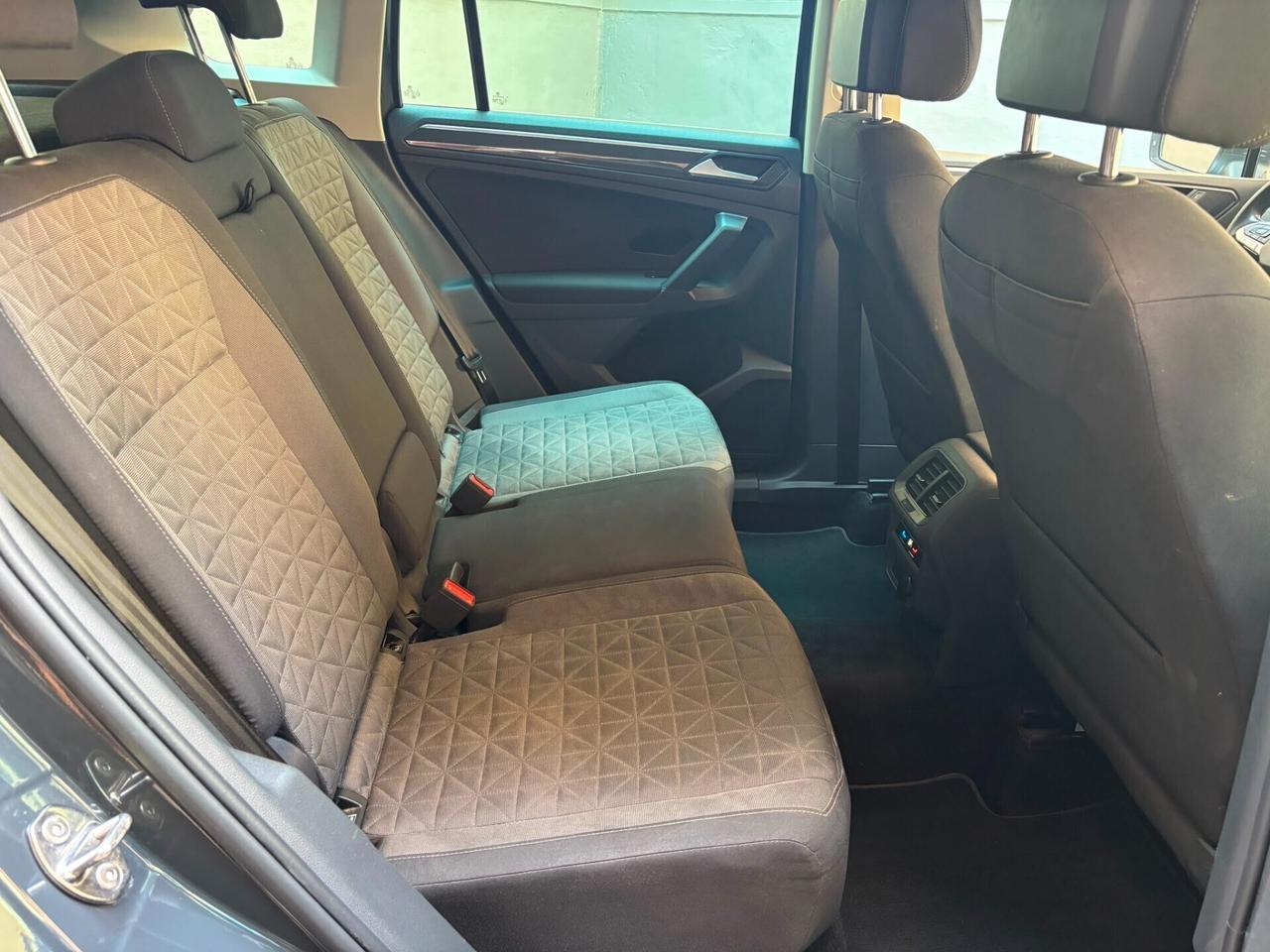 Volkswagen Tiguan 2.0 TDI - UNIPRO - GANCIO TRAINO
