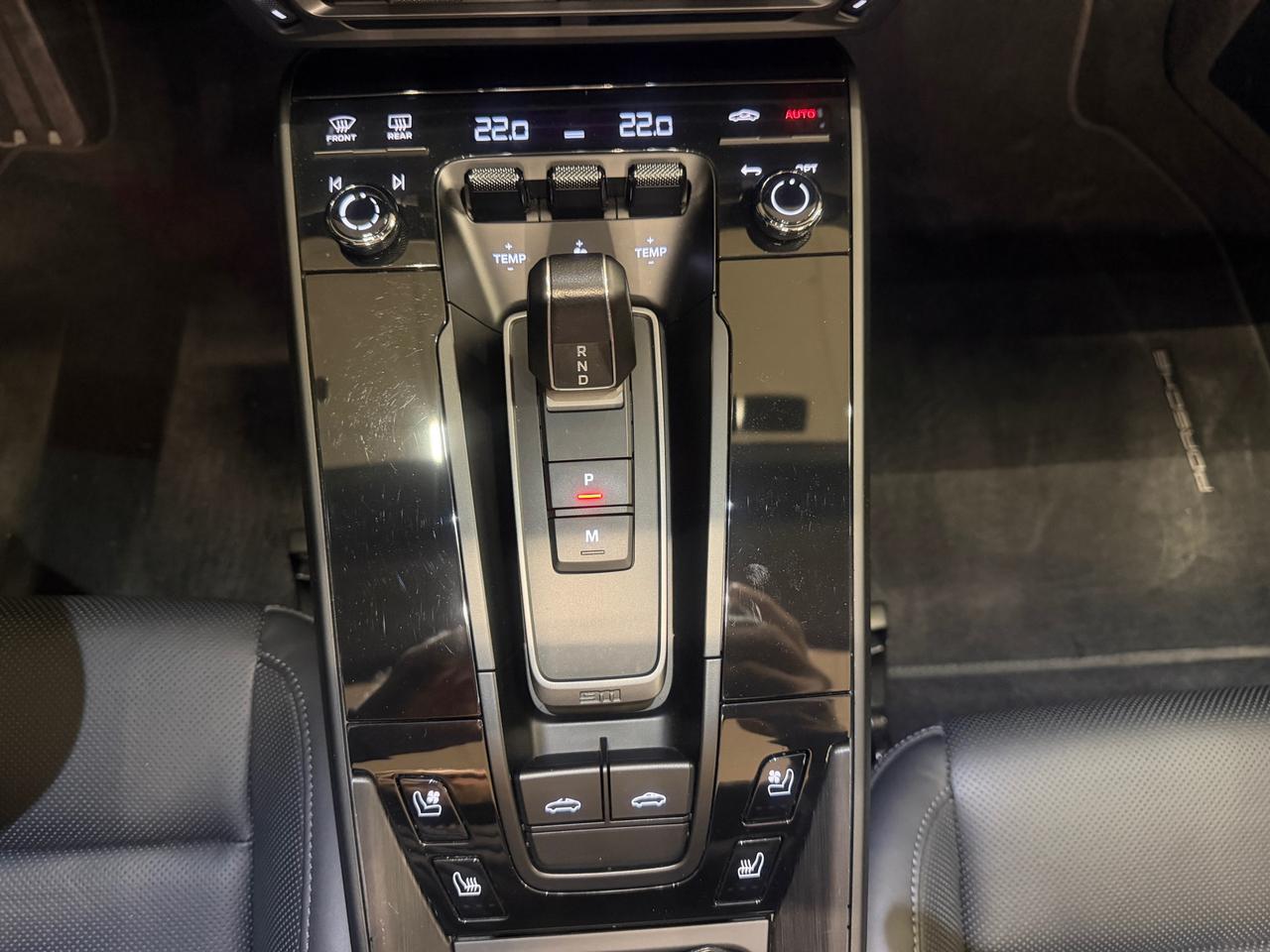 Porsche 911 Targa 3.0 4 GTS auto