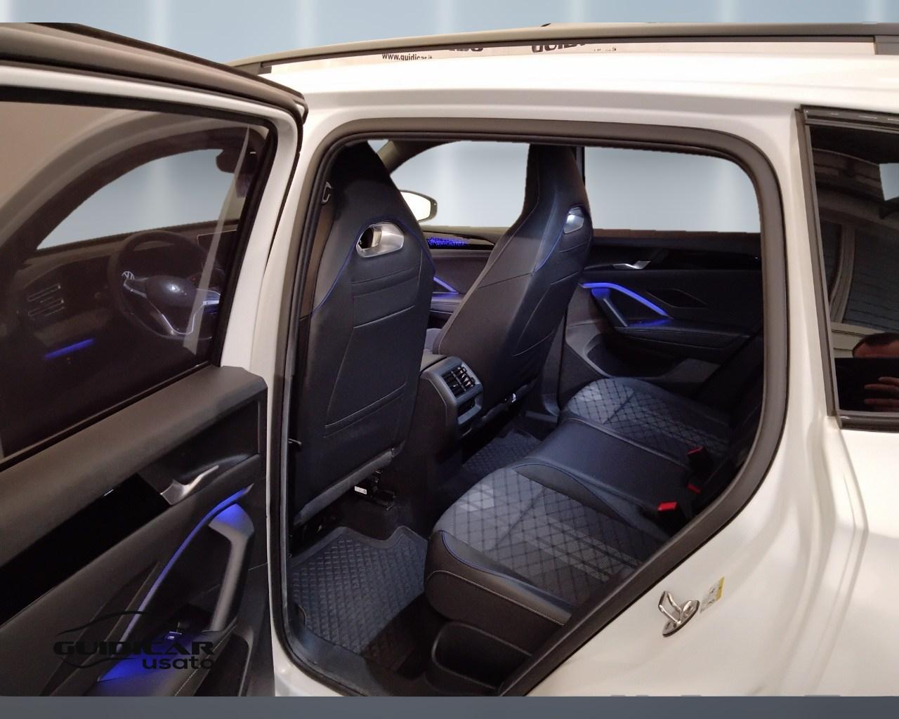 VOLKSWAGEN Tiguan III 2024 - Tiguan 1.5 etsi R-Line 150cv dsg