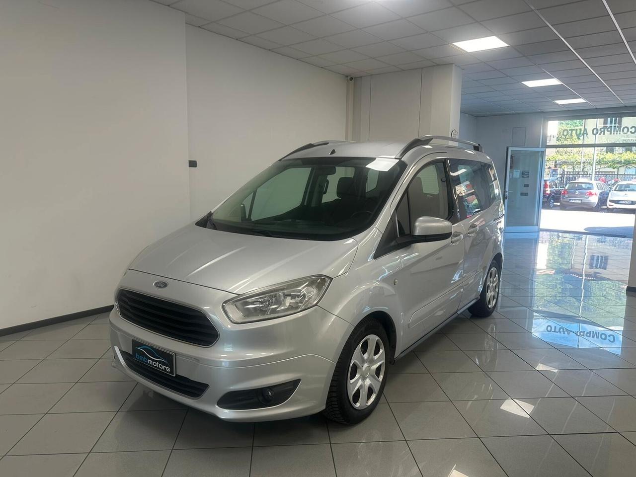 Ford Tourneo Courier 1.0 EcoBoost 100 CV Titanium