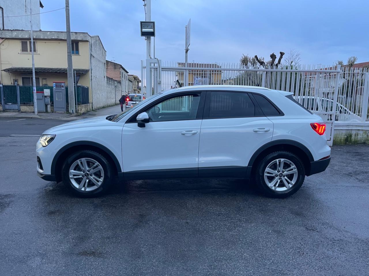 Audi Q3 35 TDI S tronic Business Advanced KM CERTIFICATI!