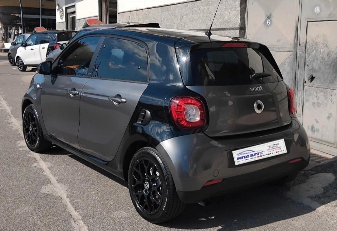 SMART FORFOUR 0.9 90 CV MANUALE ONE EDITION UFFICIALE