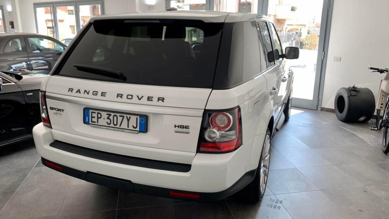 Land Rover Range Rover Sport Range Rover Sport 3.0 SDV6 HSE