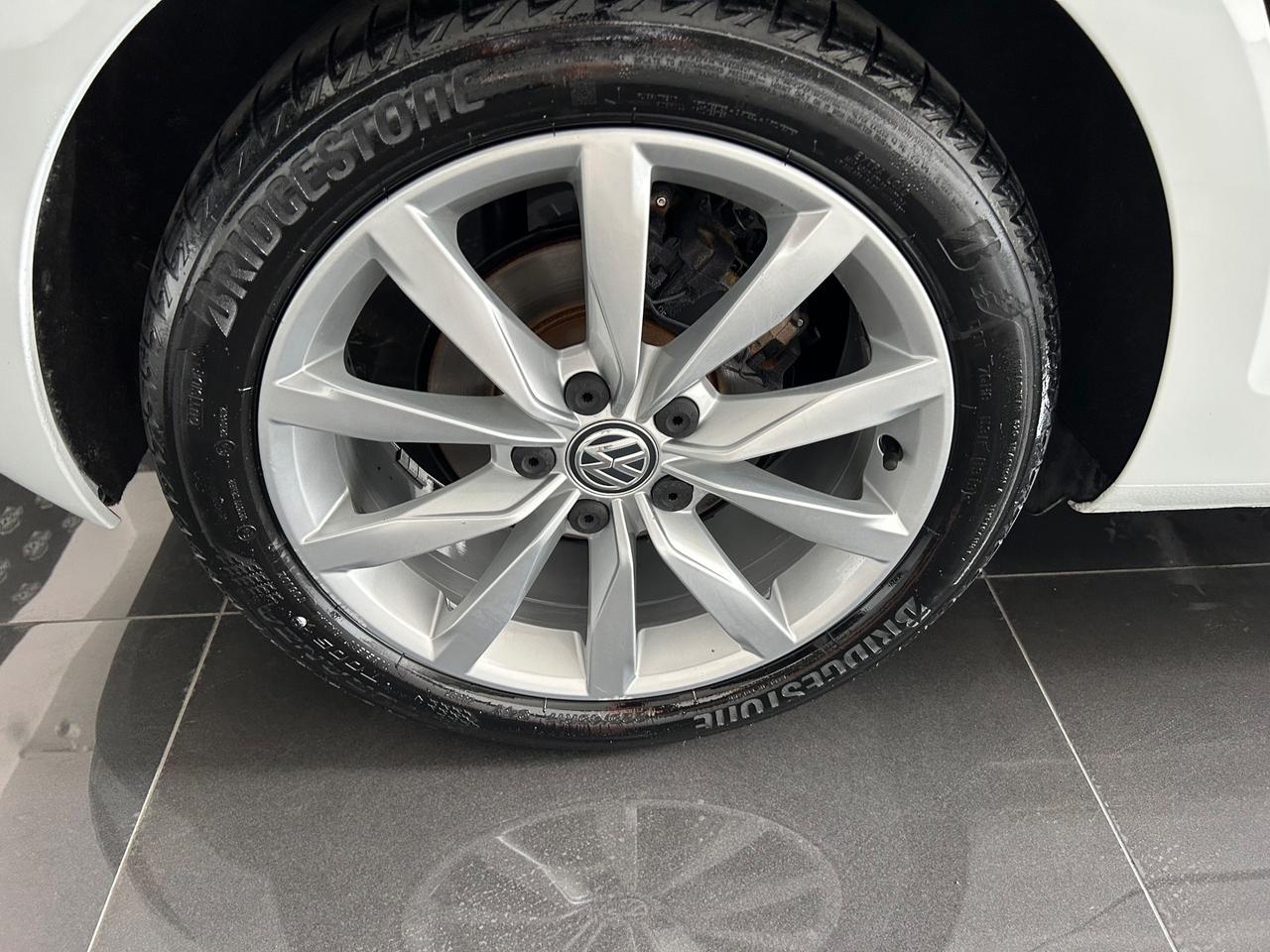 Volkswagen Golf 1.6 TDI 110 CV DSG 5p. Highline BlueMotion Technology