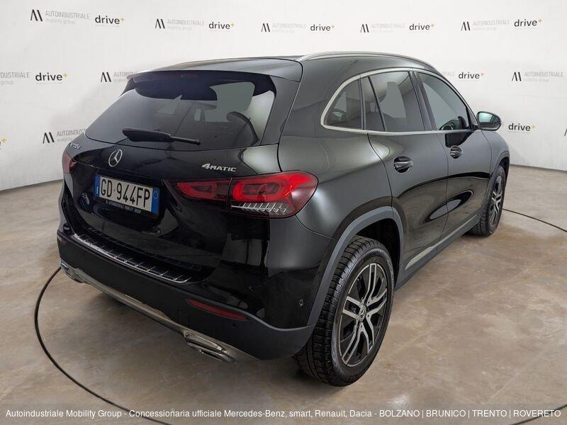 Mercedes-Benz GLA 200 D 4MATIC SPORT PLUS AUTOMATIC