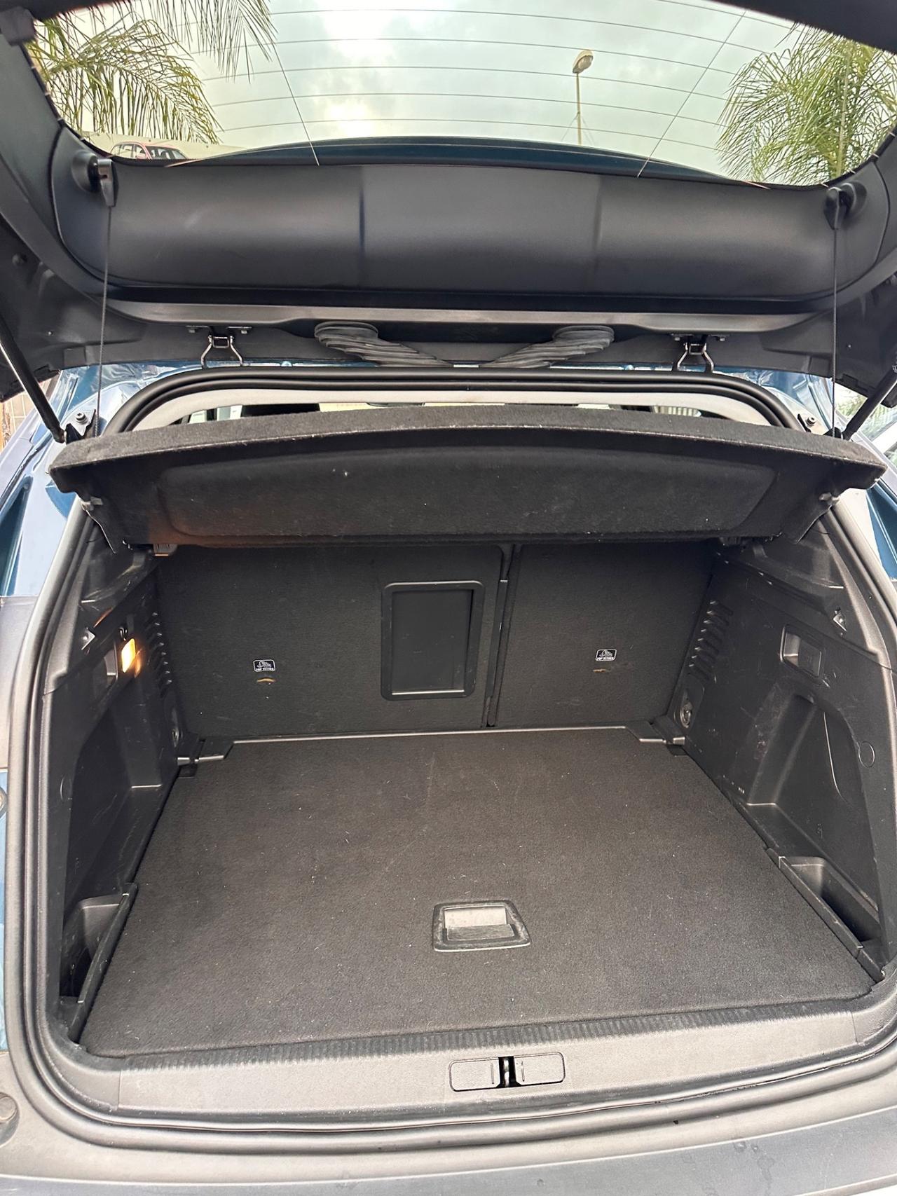 Peugeot 3008 BlueHDi 130 S&S Allure Pack