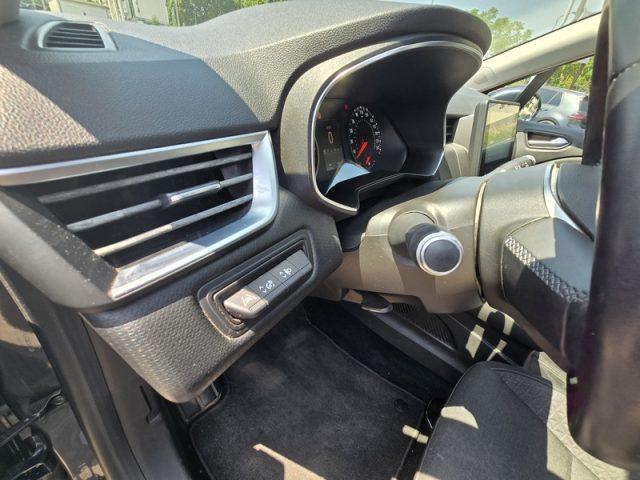 RENAULT Clio TCe 100 CV 5 porte NEOPATENTATI