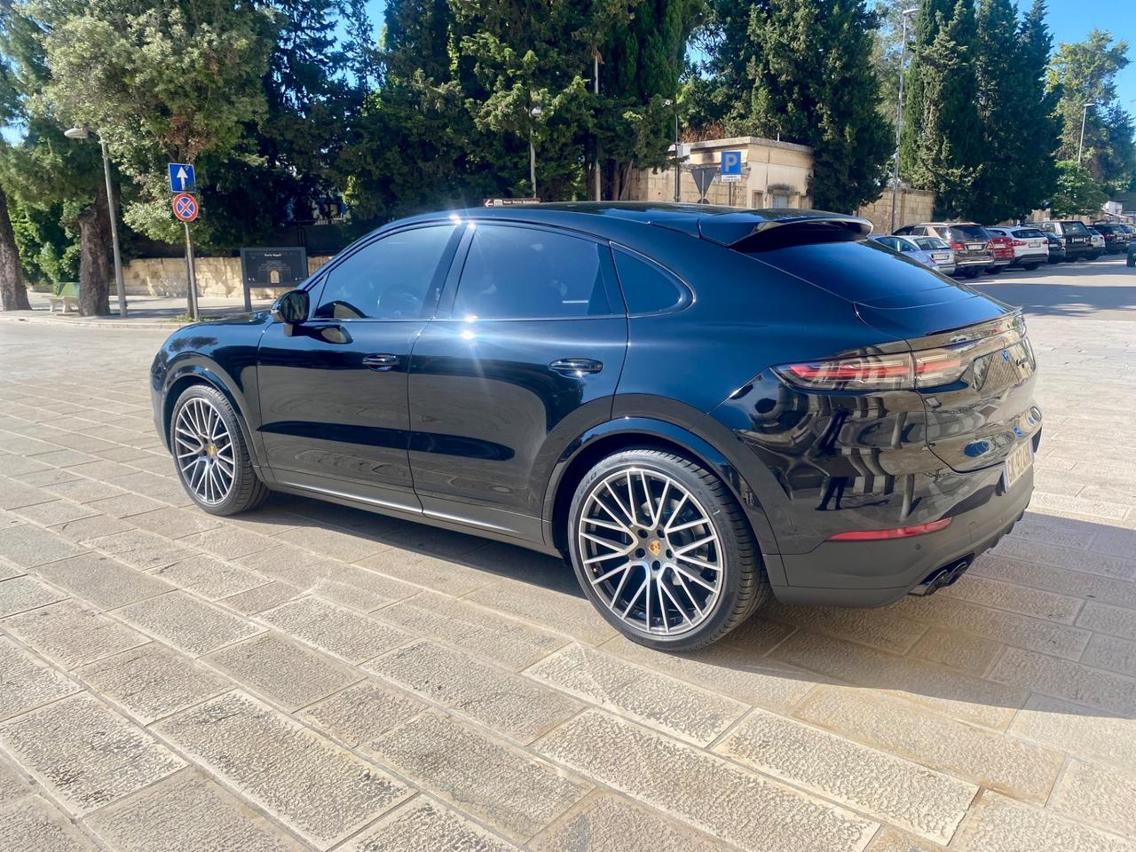 Porsche Cayenne 3.0 V6 E-Hybrid