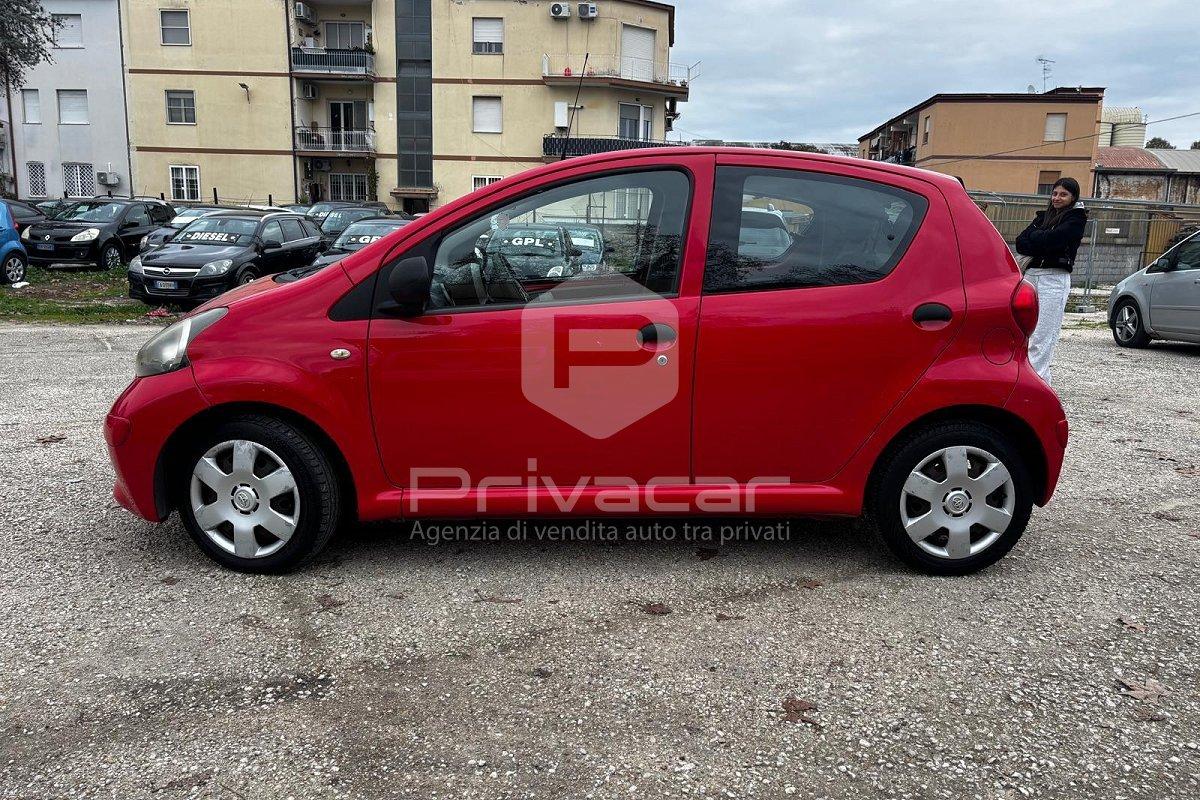TOYOTA Aygo 1.0 12V VVT-i 5 porte