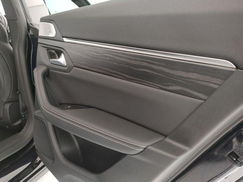 Peugeot 508 Plug-in Hybrid 225 e-EAT8 GT PACK