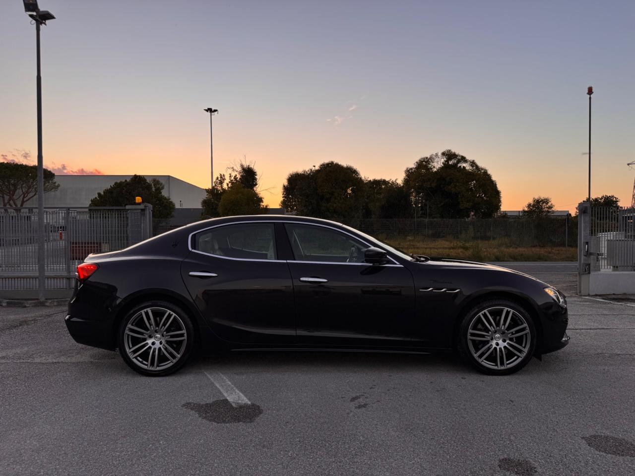 Maserati Ghibli V6 Modena