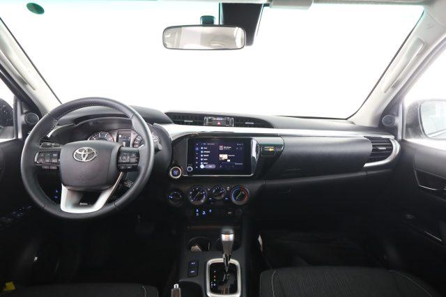 TOYOTA Hilux Hilux 2.4 D-4D A/T 4WD 4 porte Double Cab Lounge