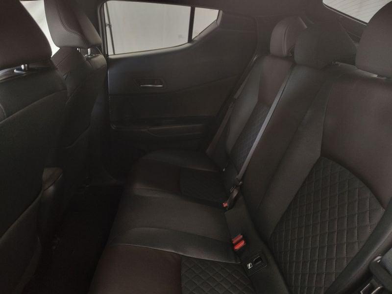 Toyota C-HR 1.8 Hybrid E-CVT Lounge