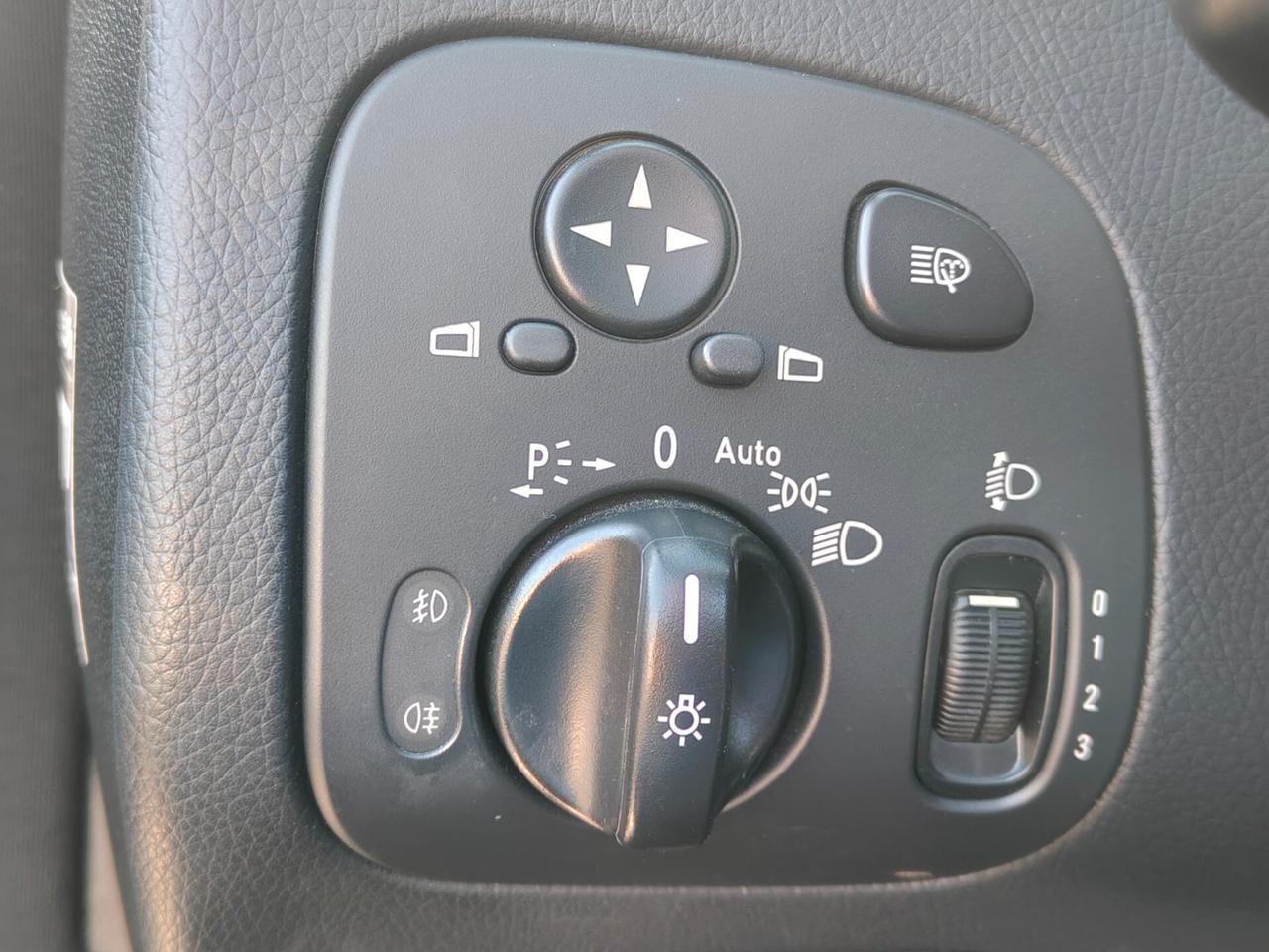 Mercedes-benz CLK 200 Kompr. 163 cv cat Cabrio Avantg.