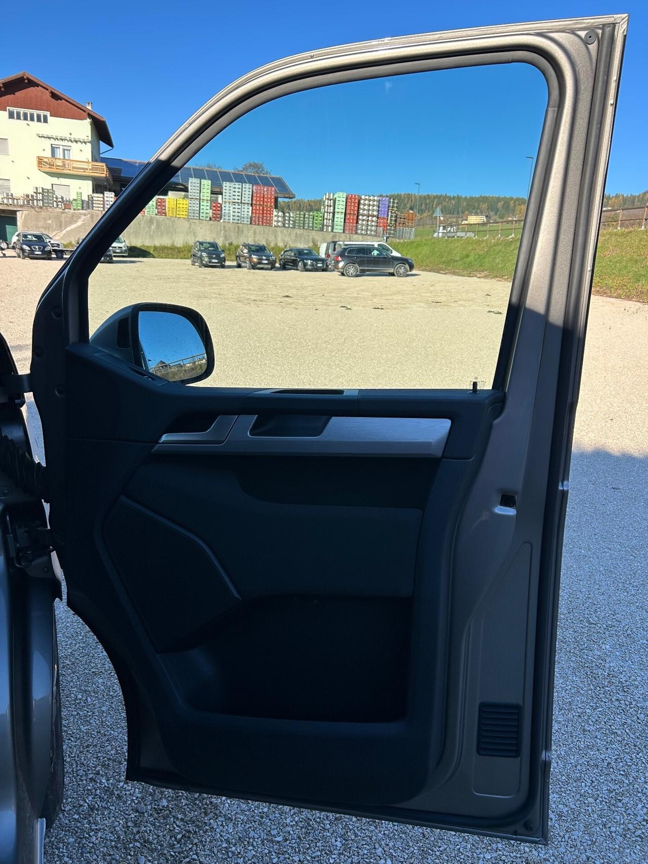 Volkswagen Multivan 2.0 TDI 140CV Comfortline