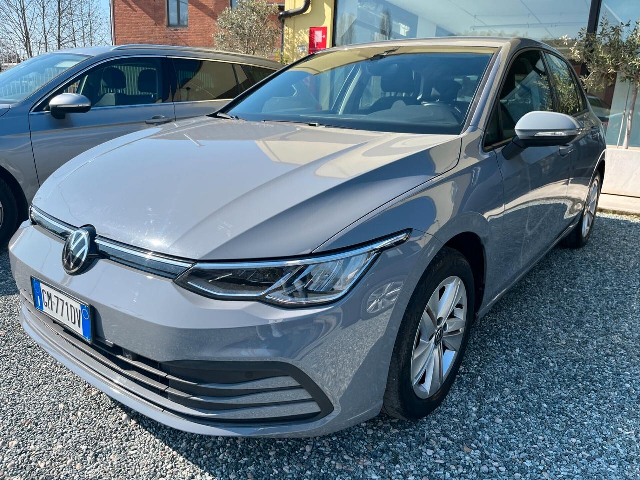 Volkswagen Golf 1.0 TSI EVO Life 12/2022**km 53075**