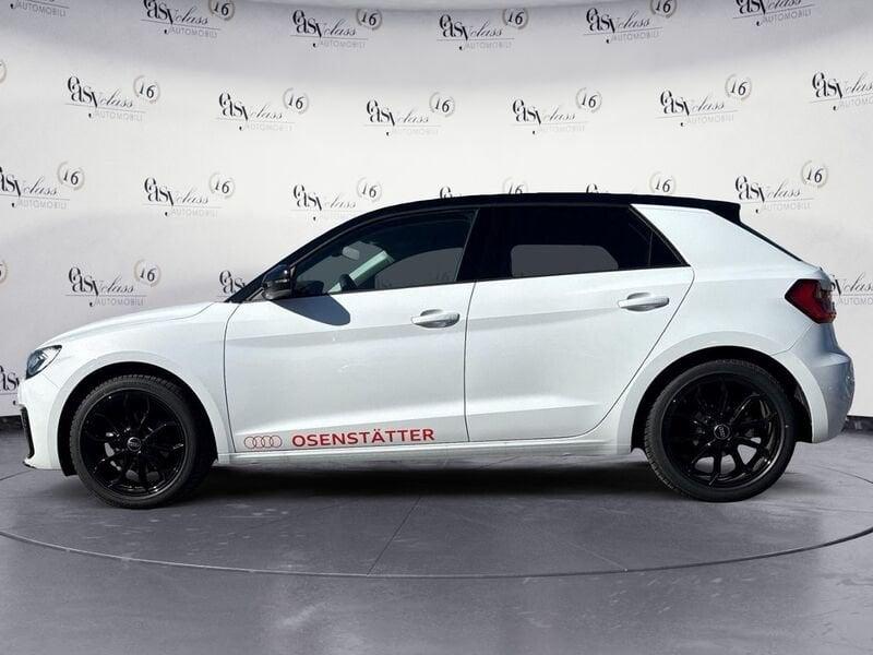 Audi A1 SPB 30 TFSI Advanced Black Pack 17" Cockpit