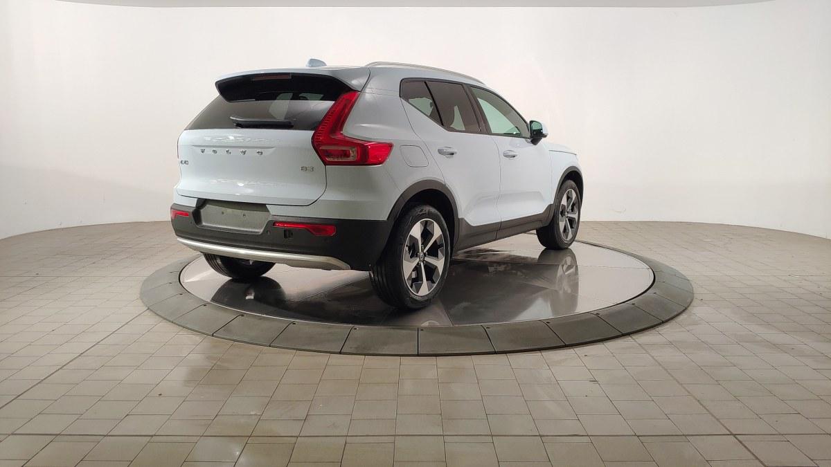 VOLVO Xc40 B3 Mild Hybrid Automatico Core