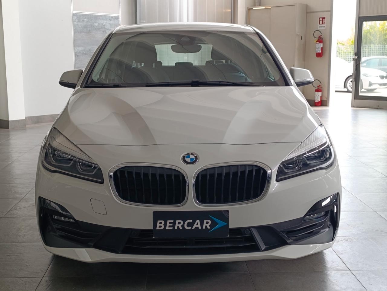 BMW 216 i Active Tourer Advantage