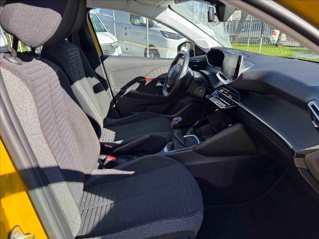 PEUGEOT 208 Active del 2020