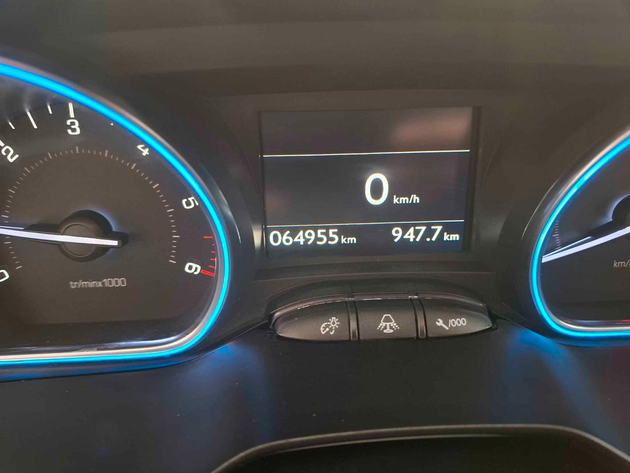 Peugeot 2008 1.6 BlueHDi 120 S&S Allure - 2018