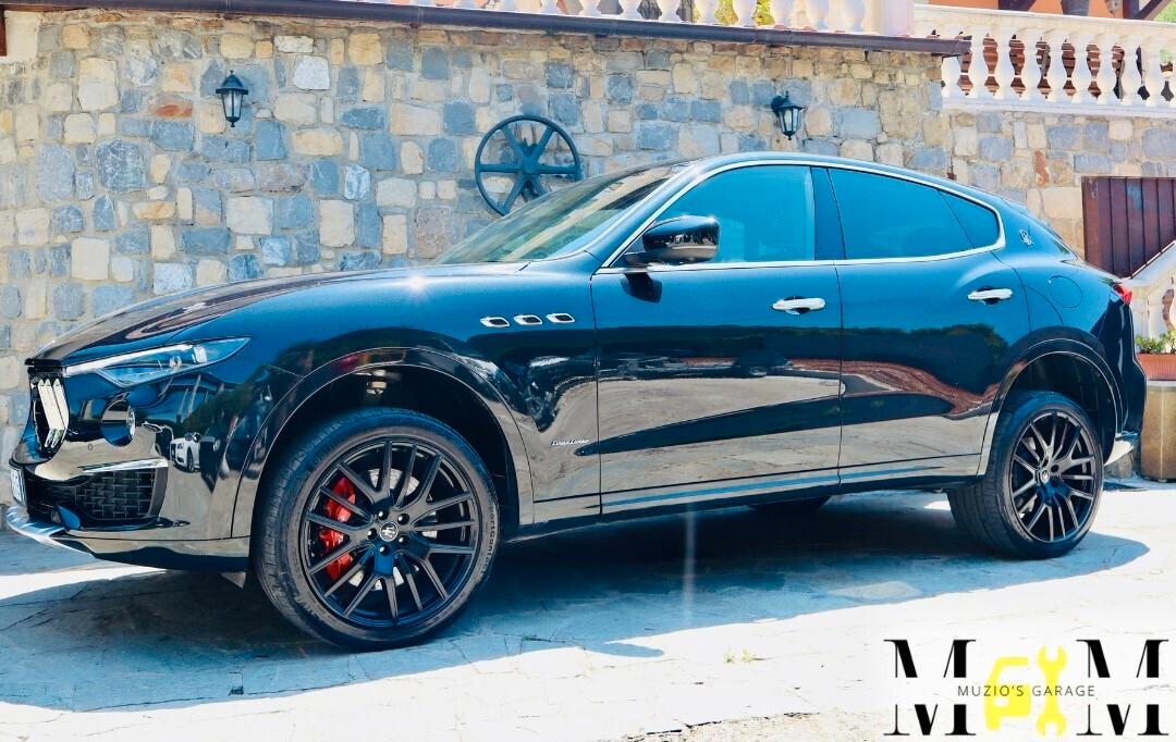 Maserati Levante V6 430 CV S AWD Granlusso