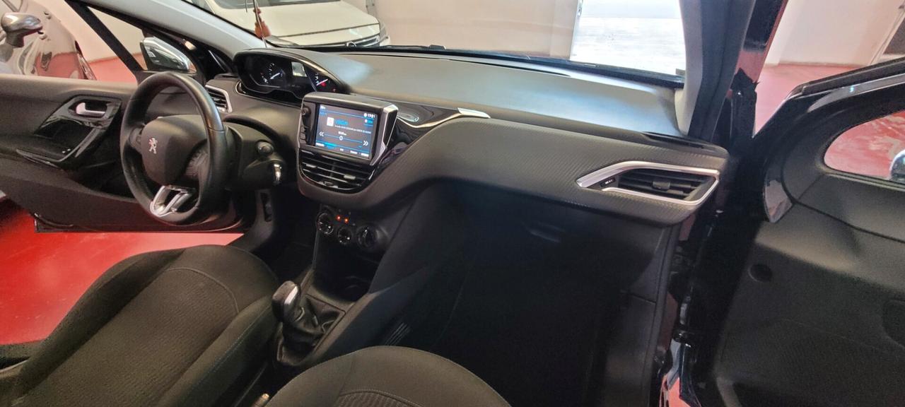 Peugeot 208 BlueHDi 100 S&S 5 porte Signature