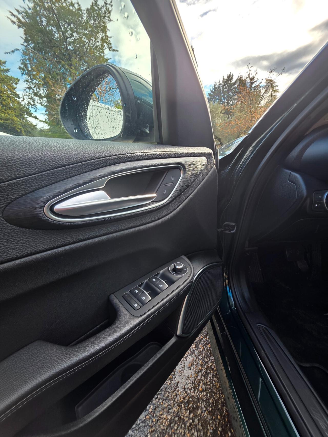 Alfa Romeo Giulia 2.2 Turbodiesel 160 CV AT8 Business